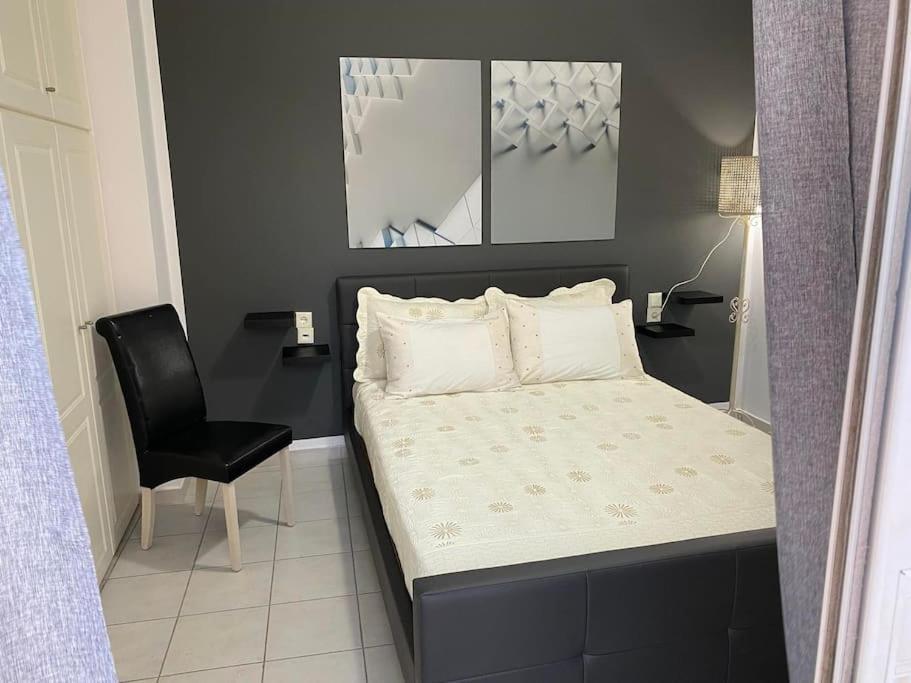 Blue View Apartment Patras Bagian luar foto