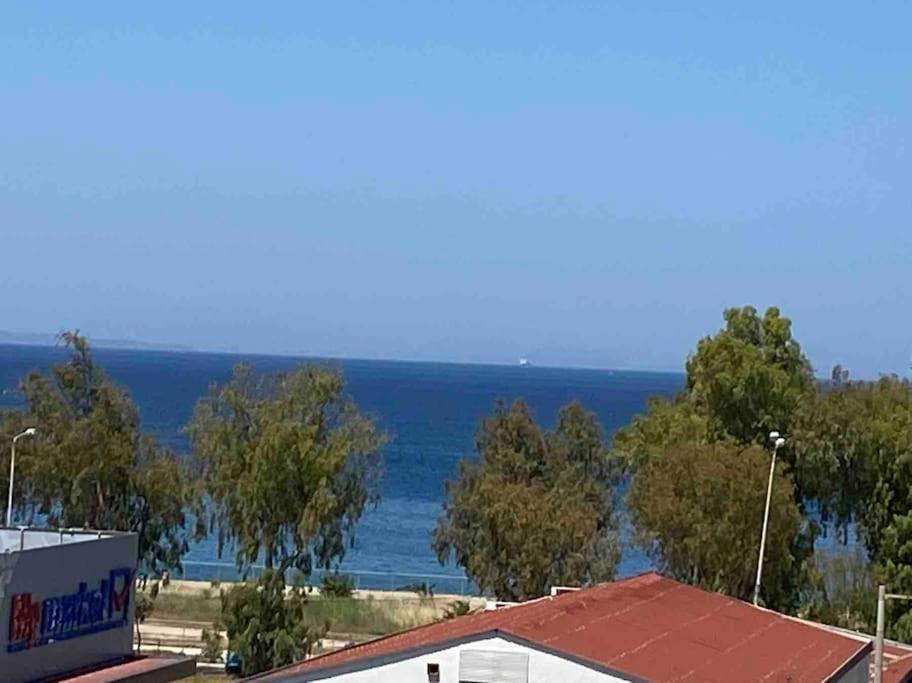 Blue View Apartment Patras Bagian luar foto